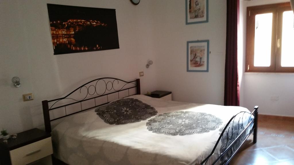Ada'S Guest House 博萨 外观 照片